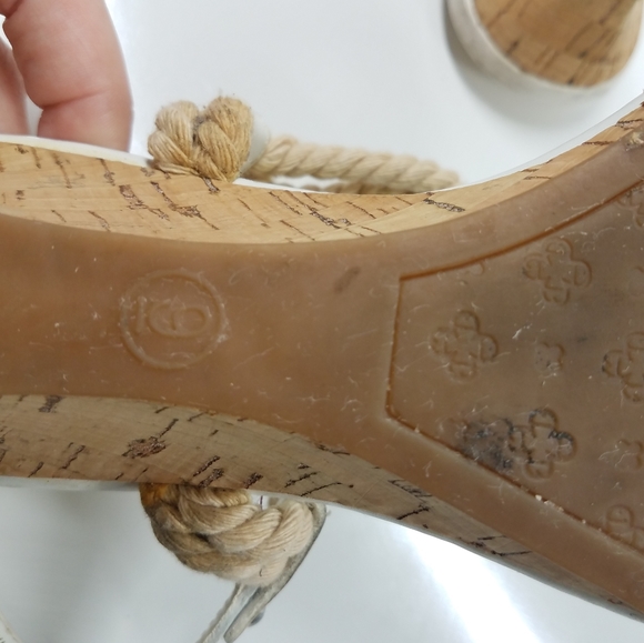 Etienne Aigner White Rope Bamboo Wedge Sandal - Picture 10 of 13